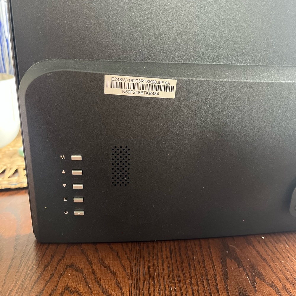 LG Black External Monitor Matte Display - Picture 5 of 7